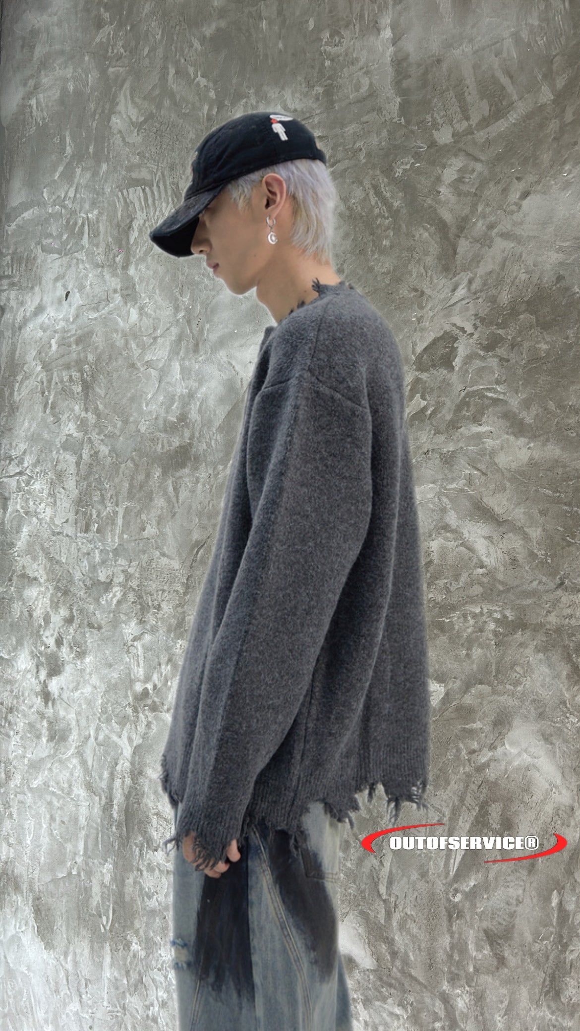 OFS!STUDIO Distressed knitted sweatshirt